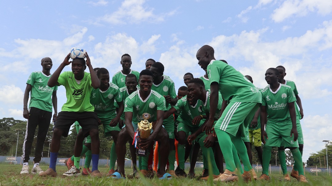 e1372f0c-9ba1-41ec-8dd8-f87dc802f07c